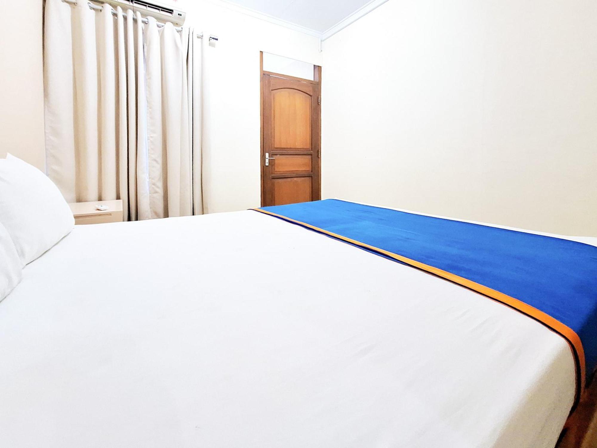 Hotel Family Syariah 1 Parangtritis Redpartner Exterior photo